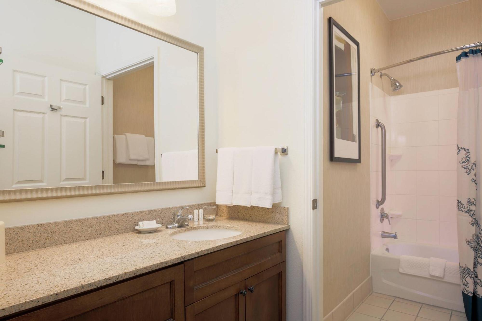 Residence Inn Чико Экстерьер фото
